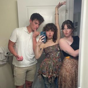 Meet your Posher, Christine